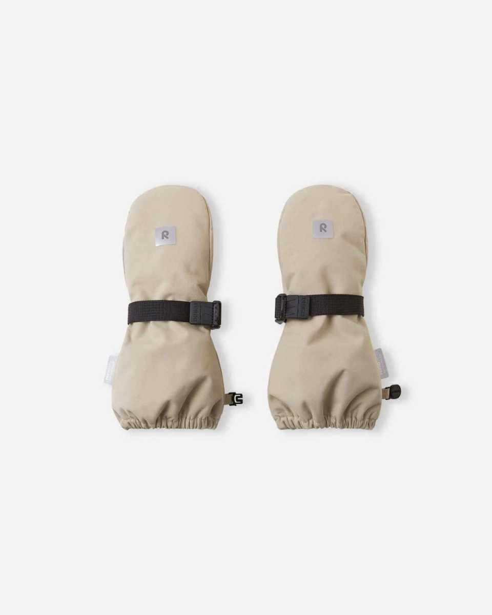 Reima Mittens, Ote