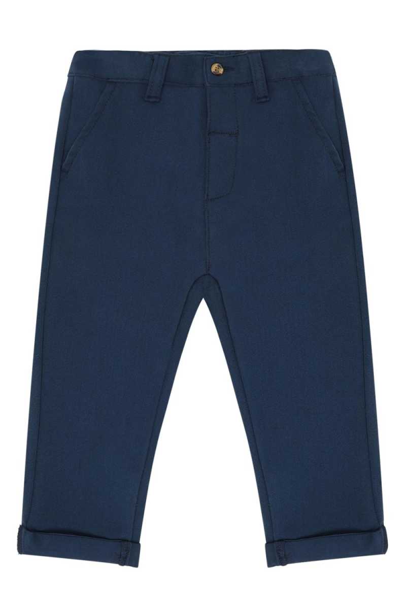Hust & Claire Thomas stretch