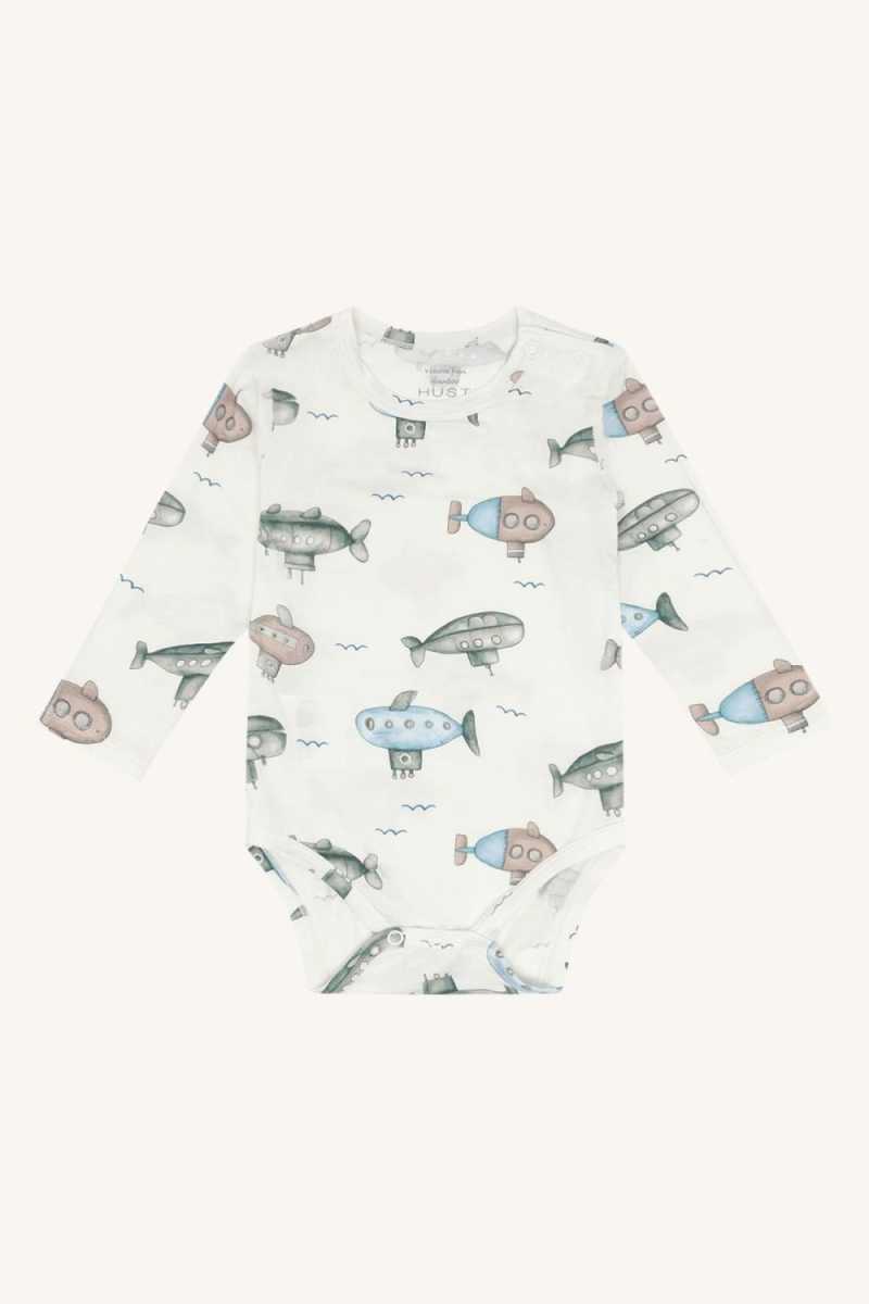 Hust & Claire Buller Submarine, Ivory